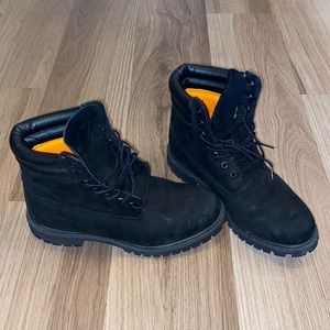 Timberland 6” Boots - Size 9w
